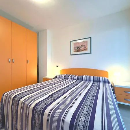 Costa Azzurra Beach Apartments Apartment *