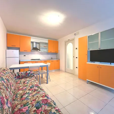 Costa Azzurra Beach Apartments Apartment Grado