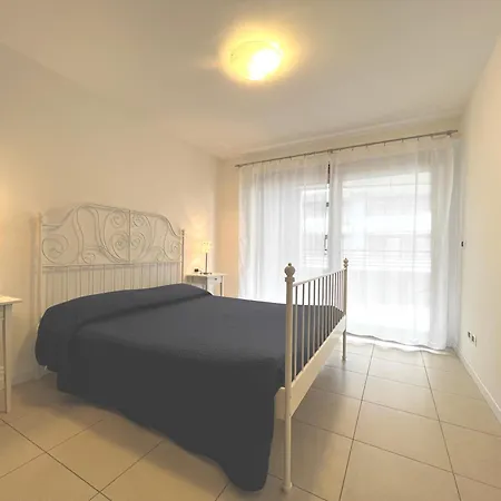 Costa Azzurra Beach Apartments Apartment Grado